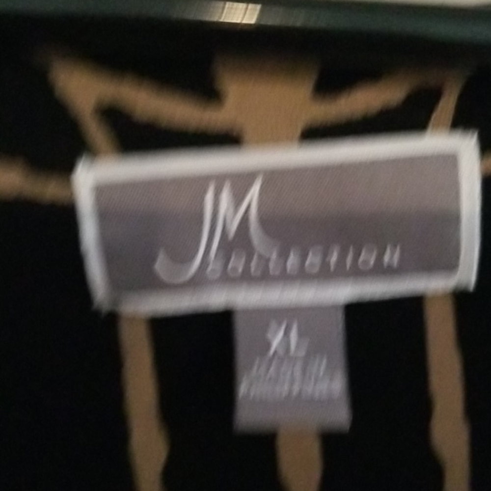 JM Collection tunic length top - Picture 2 of 6